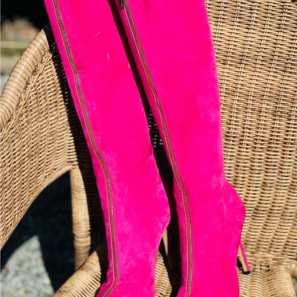 Women's Fadiya Fuchsia Suede Knee-High Boots